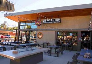 Dog Haus Fuels Nationwide Growth with Franchisee Financial Options from ApplePie Capital