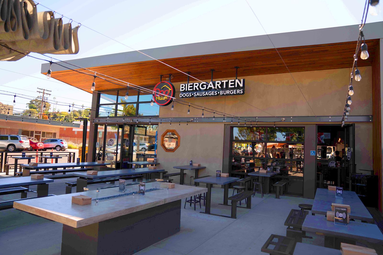 Dog Haus Fuels Nationwide Growth with Franchisee Financial Options from ApplePie Capital Dog Haus Fuels Nationwide Growth with Franchisee Financial Options from ApplePie Capital