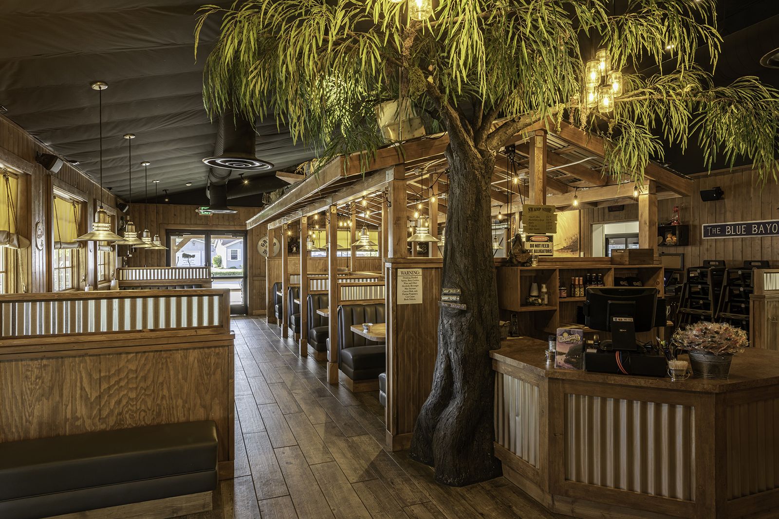 Huckleberry's Breakfast & Lunch Executive Team Opens New Location in Escondido, CA! Huckleberry's Breakfast & Lunch Executive Team Opens New Location in Escondido, CA!