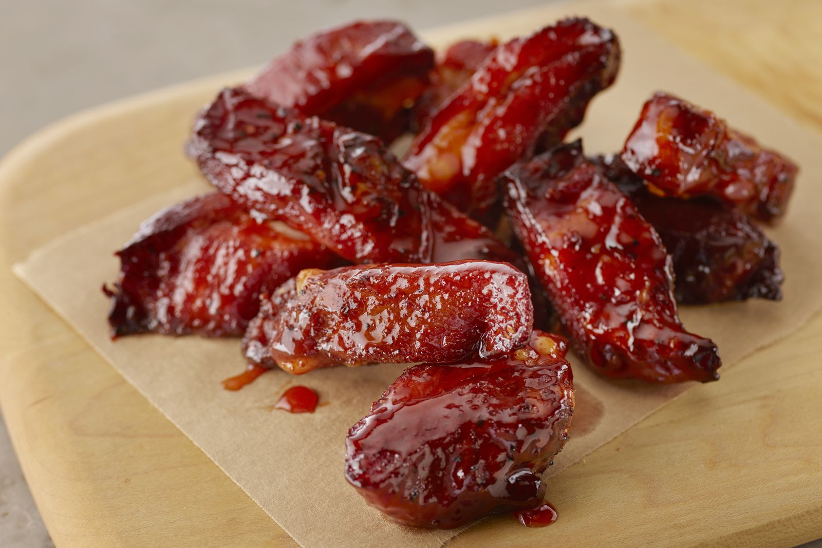Smokey Bones BBQ Rib Tips Smokey Bones Serves Up New Summertime Favorites