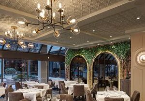 Case Study: Italian Kitchen Restaurant Creates Fresh and Classic Ceiling with Ceilume
