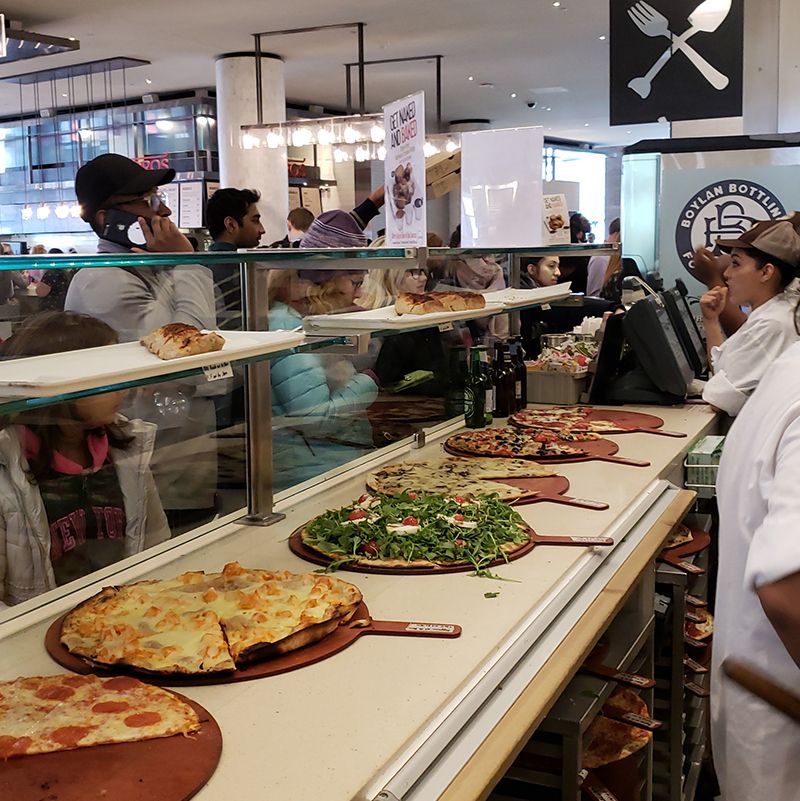 Two Great Concepts. One Turnkey Franchise. SkinnyPizza and Acai Organic Bowls and Smoothies Two Great Concepts. One Turnkey Franchise. SkinnyPizza and Acai Organic Bowls and Smoothies