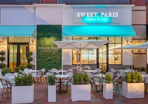 Sweet Paris Crêperie Expands Midwest Presence with Multi-Unit Deal in Minnesota