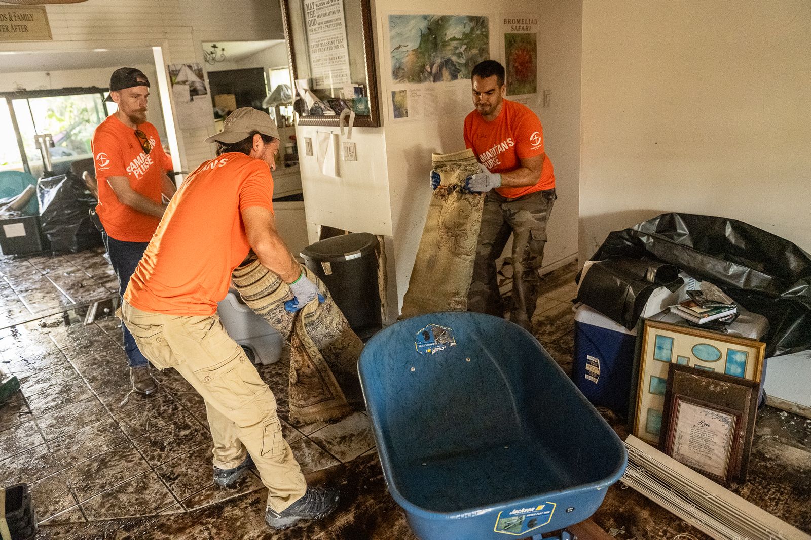 Another Broken Egg Cafe Donates $30,000 to Samaritan's Purse to Aid Those Impacted by Hurricane Ian Another Broken Egg Cafe Donates $30,000 to Samaritan's Purse to Aid Those Impacted by Hurricane Ian