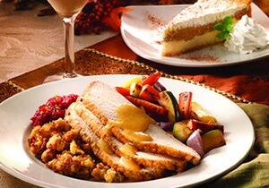 Claim Jumper Steakhouse & Bars Are Open on Thanksgiving for Dine In and Carry Out