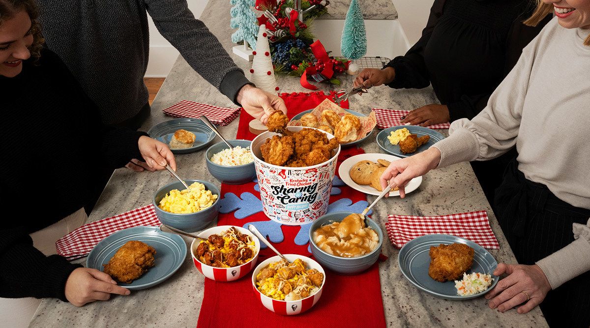 KFC Gives the Gift of $5 Famous Bowls and Limited-Edition Holiday Buckets This Season KFC Gives the Gift of $5 Famous Bowls and Limited-Edition Holiday Buckets This Season