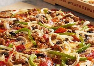 Piece & Love Days Return at Donatos
