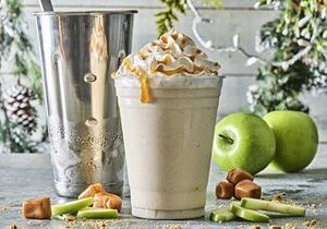 Smashburger Introduces LTO Caramel Apple Pie Shake Made With Oregon Fruit in Hand Harvest Apple