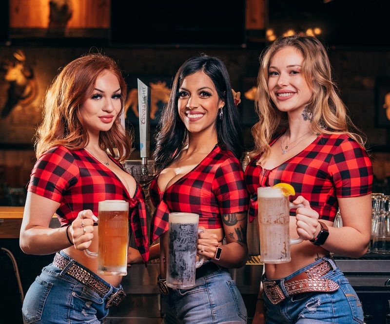 Twin Peaks Signs Multi-Unit Deal to Continue Florida Expansion Twin Peaks Signs Multi-Unit Deal to Continue Florida Expansion