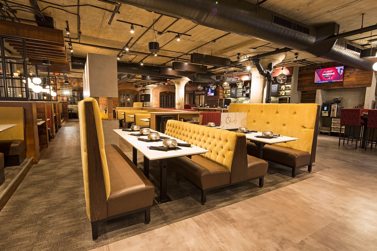 Not Your Father's Melting Pot: Columbia Reopens The Melting Pot Location with Updated Dining Experience Not Your Father's Melting Pot: Columbia Reopens The Melting Pot Location with Updated Dining Experience