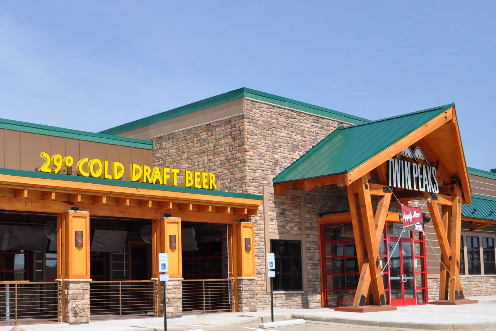 Twin Peaks Extends Multi-Unit Deal to Increase Ohio Presence Twin Peaks Extends Multi-Unit Deal to Increase Ohio Presence