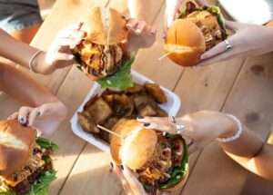 Seven Brothers Burgers Eyes National Expansion through Franchising