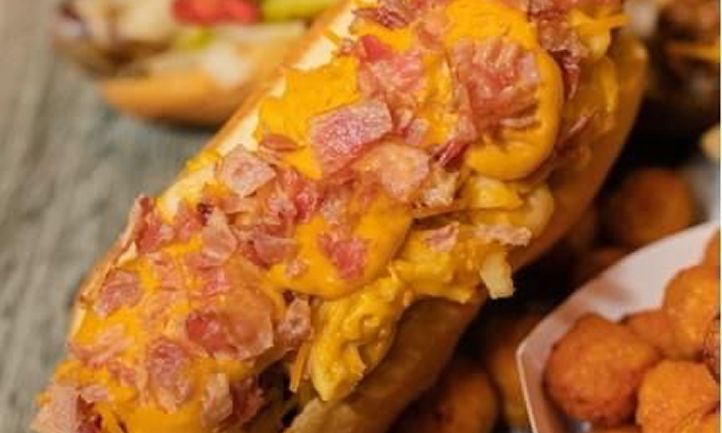 Crave Hot Dogs & BBQ Expands into Louisville, Kentucky | RestaurantNewsRelease.com - Vimarsana News
