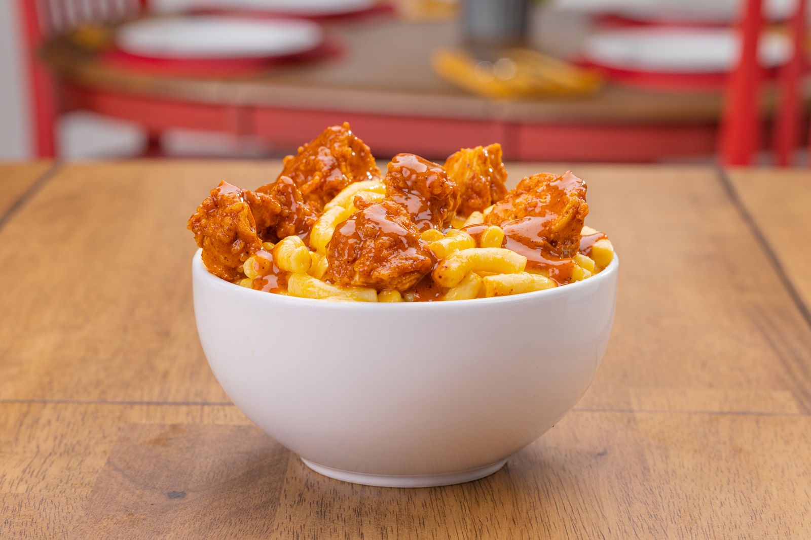 Lee's Famous Recipe Chicken Dials Up the Heat with New "Nashville Hot" Limited Time Mac and Cheese Bowl Lee's Famous Recipe Chicken Dials Up the Heat with New "Nashville Hot" Limited Time Mac and Cheese Bowl