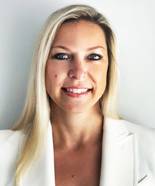 Smokey Bones Offers Best Practices at Next Gen Restaurant Summit Nichole (Cole) Robillard
