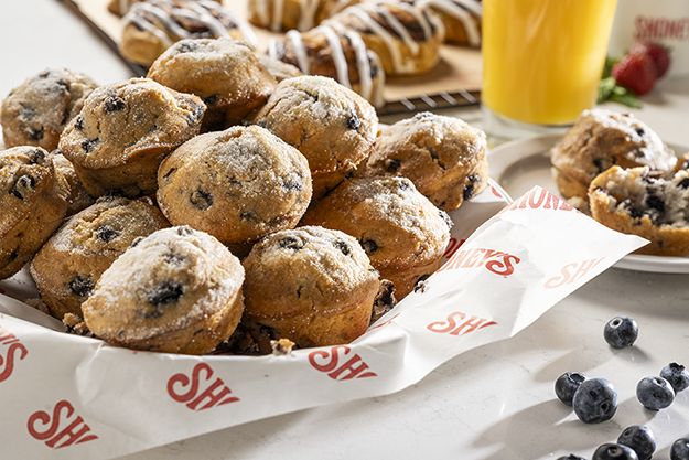Shoney's Blueberry Muffins