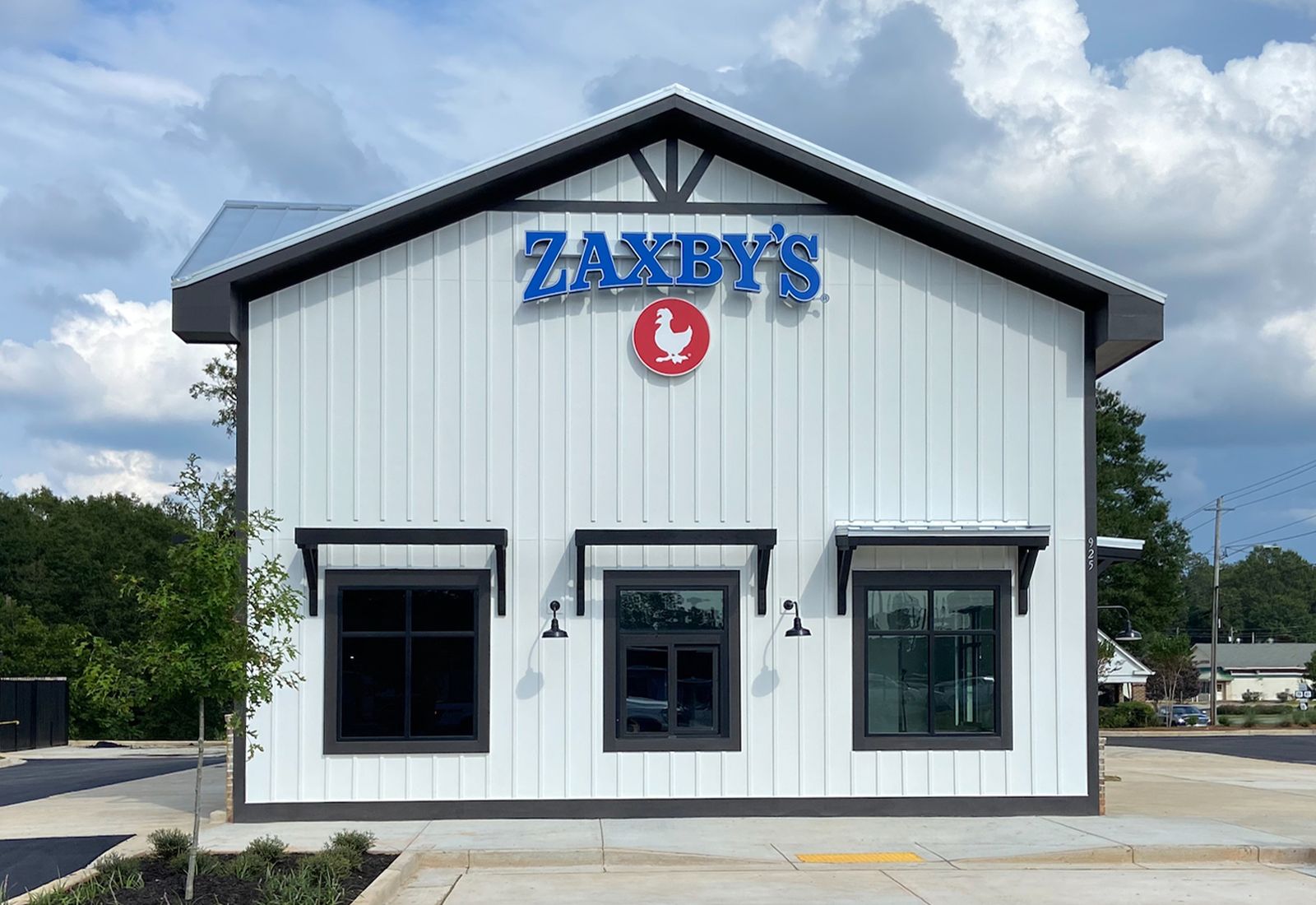 Zaxby's Opens First To-Go-Only Restaurant in Georgia Zaxby's Opens First To-Go-Only Restaurant in Georgia