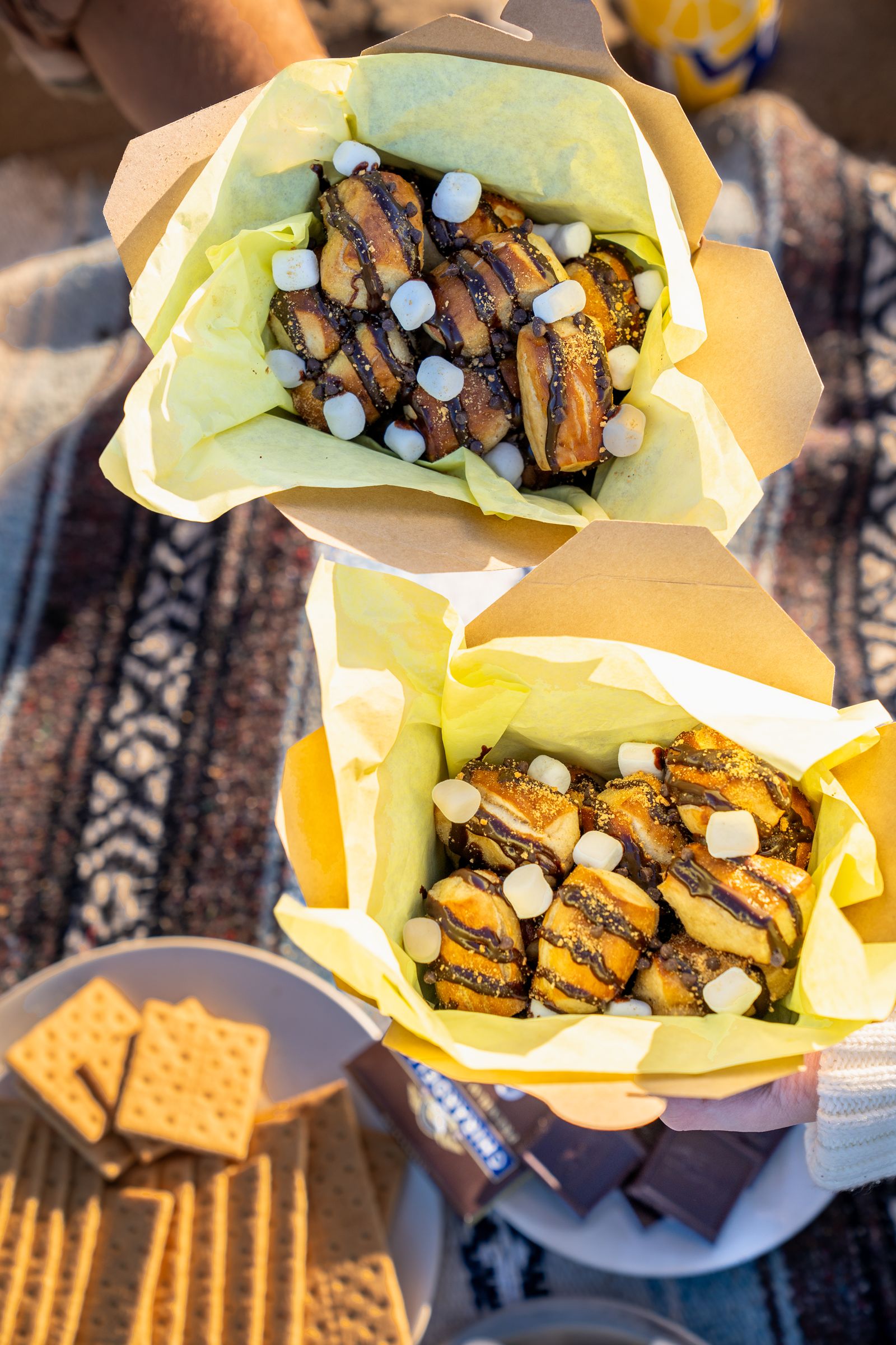 A Campfire Classic: Wetzel's Pretzels Introduces S'mores Bitz for a Limited Time A Campfire Classic: Wetzel's Pretzels Introduces S'mores Bitz for a Limited Time