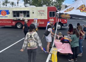 Lucille’s Smokehouse Bar-B-Que Rallies Community Support to Raise More than $10,000 During Hunger Action Month