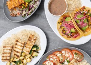 California Fish Grill Dives into South Gate, CA