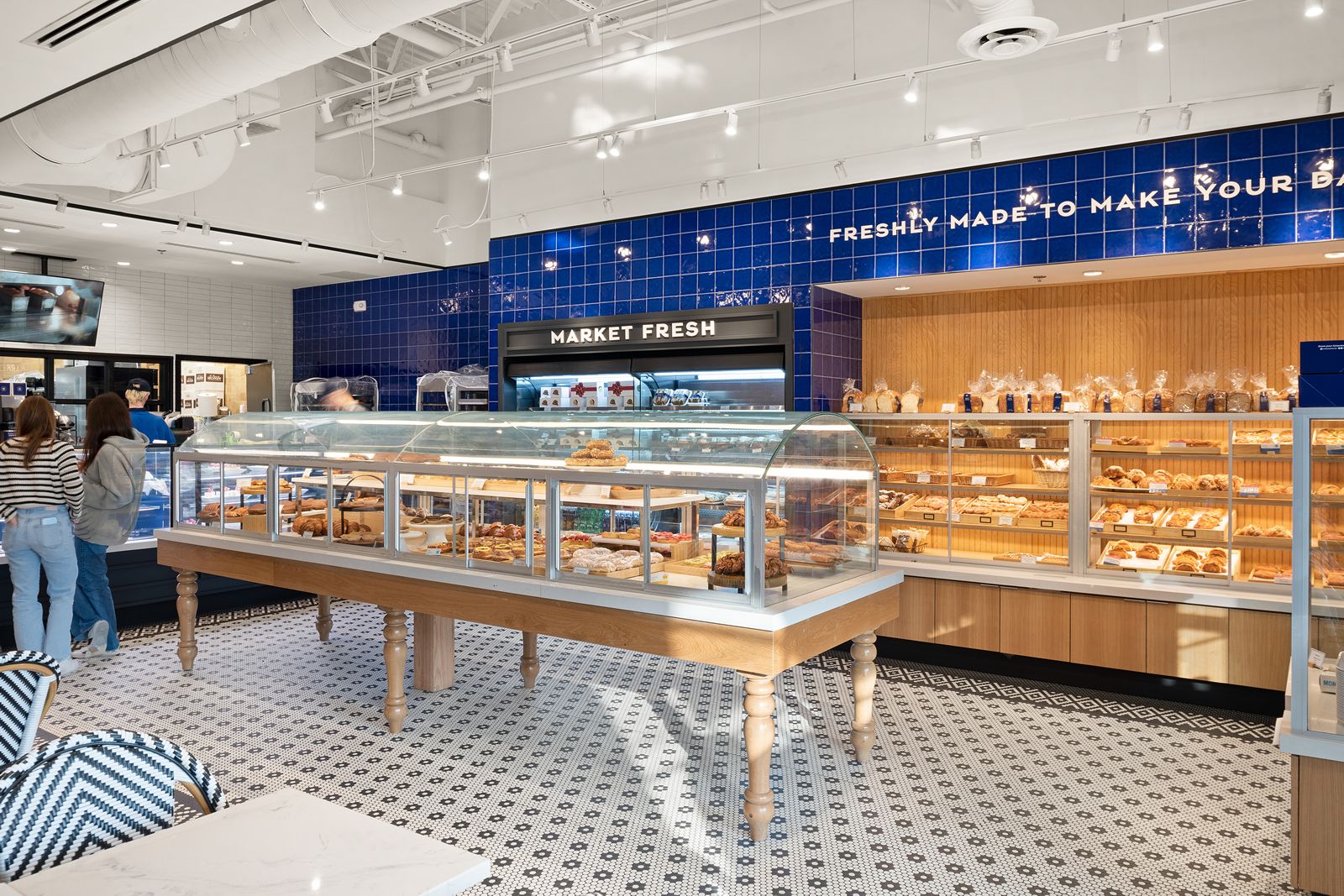 Paris Baguette Continues To Dominate the Bakery Franchise Industry, Signs Agreement in Towson, MD for One Location