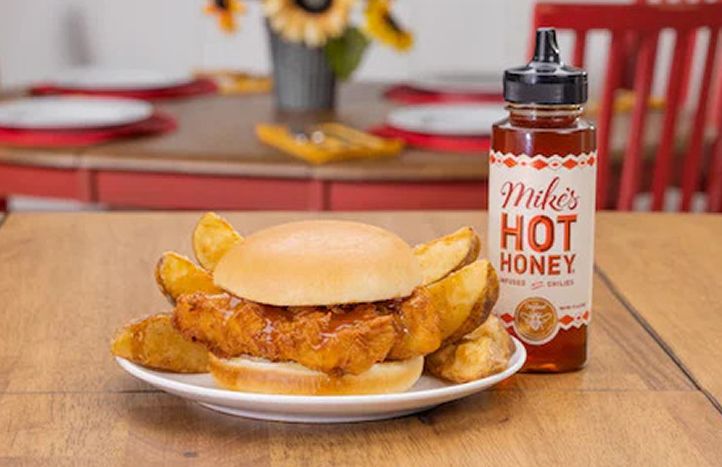 Winter Is Heating Up at Lee's Famous Recipe Chicken With the All-New Hot Honey Chicken Sandwich Available for a Limited Time Winter Is Heating Up at Lee's Famous Recipe Chicken With the All-New Hot Honey Chicken Sandwich Available for a Limited Time