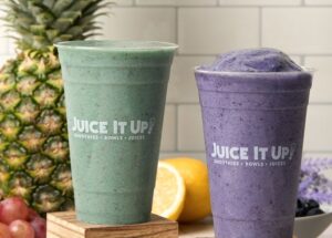 Juice It Up! Welcomes New Year With Berry-Lavender and Bluetox Smoothies