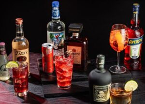 Cocktails Get Crafty: Twin Peaks Mixes Up New Bourbon, Tequila, & Aperol Drinks for Latest Bar Innovation