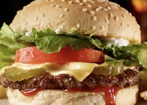 Huddle House Stays True to Value with $2.99 Cheeseburgers