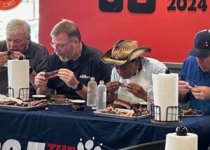 Soulman’s Bar-B-Que Holds Rib-Eating and Ribbon Cutting with City of Hurst