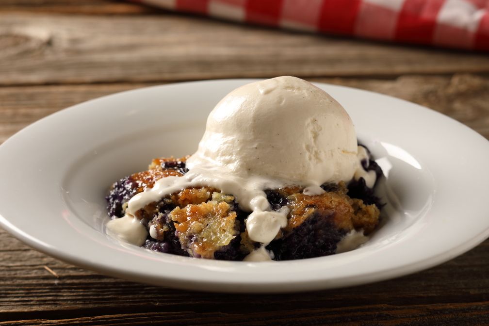 Hickory Tavern Grandma's Blueberry Crunch Hickory Tavern Continues Its Menu Amplification With New Limited Time Only 'Features'