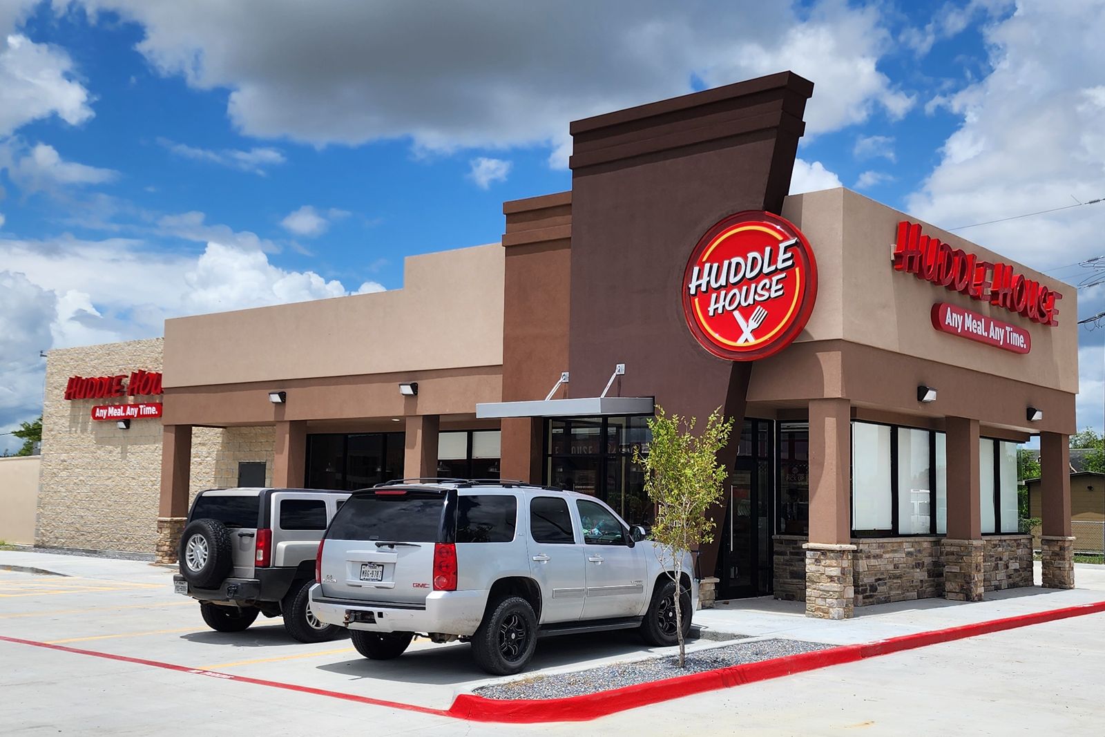 Join Huddle House's Grand Opening Celebration in San Benito, Texas! Join Huddle House's Grand Opening Celebration in San Benito, Texas!
