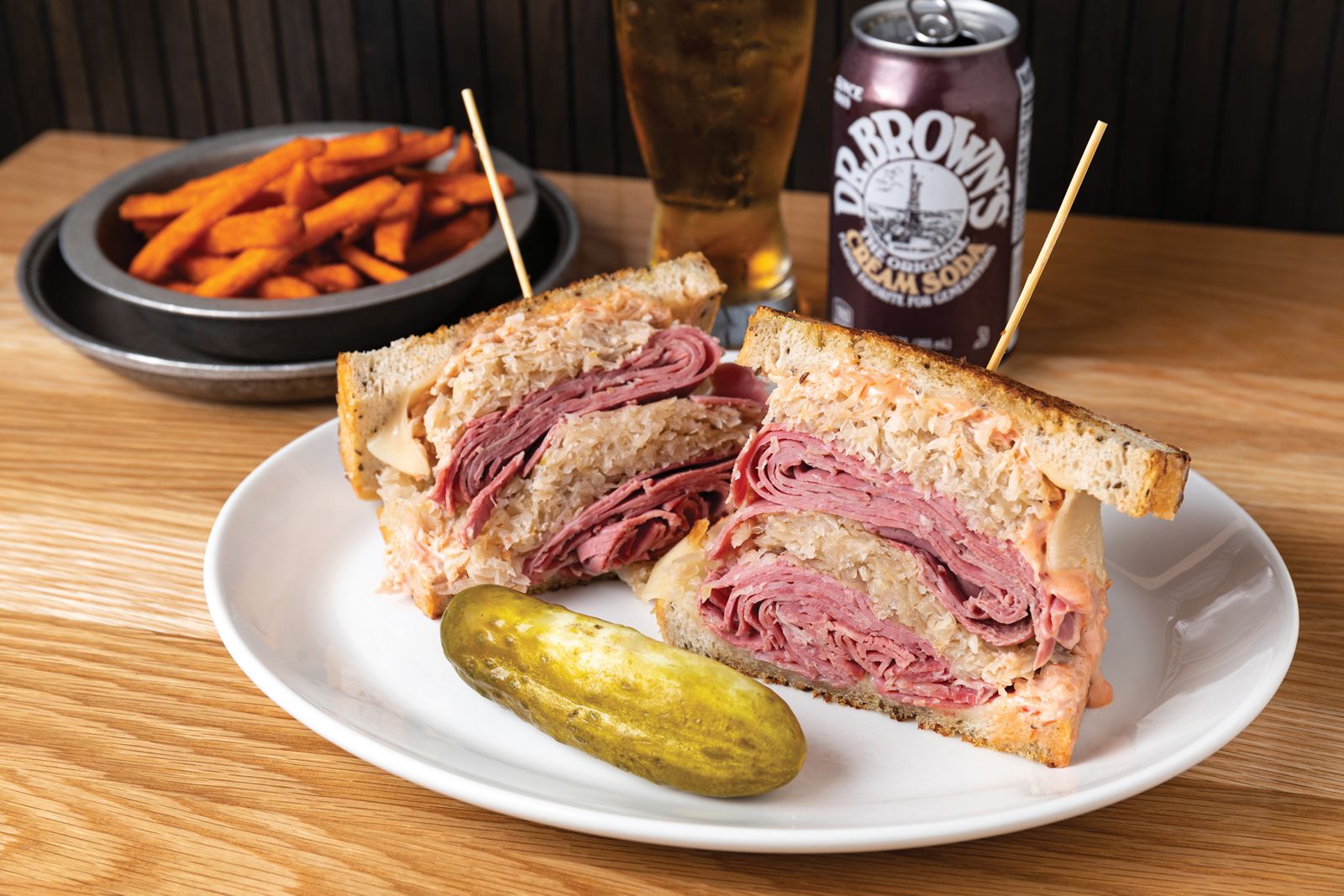 Katz's The Reuben 'Katz's Never Kloses' … Unless Klosing on a New Building Counts