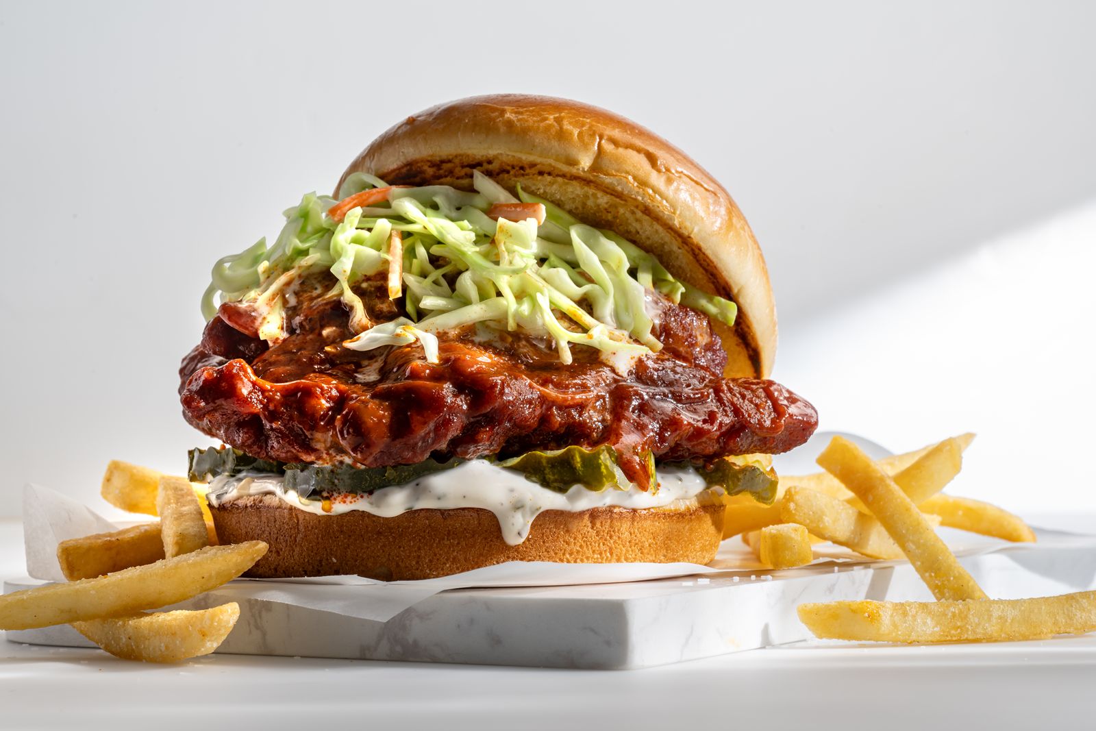 Warm Up with Friendly's Limited Time Fall Menu: New Angus Burgers, Harvest Stacks and Sweet Treats Friendly's Nashville Hot Chicken Sandwich
