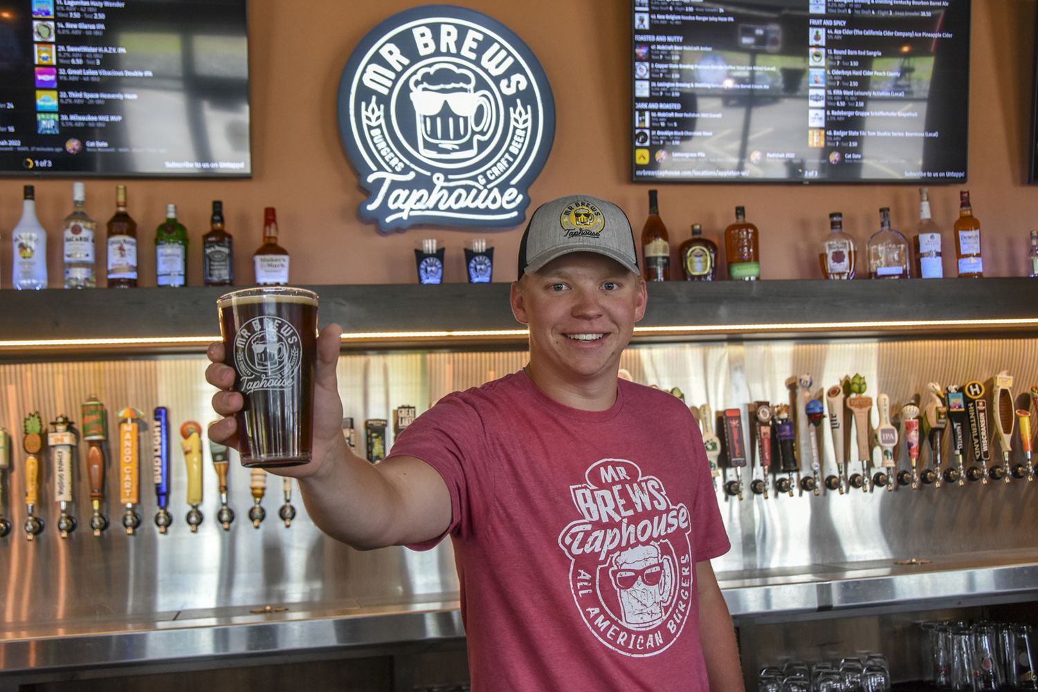 Mr Brews Taphouse Brings Craft Beer Experience to North East Mesa Mr Brews Taphouse Brings Craft Beer Experience to North East Mesa