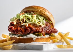 Warm Up with Friendly’s Limited Time Fall Menu: New Angus Burgers, Harvest Stacks and Sweet Treats