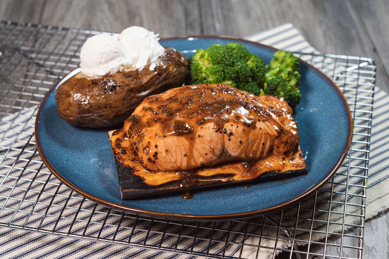 Logan's Roadhouse Introduces Cajun-Inspired Spring Menu Logan's Roadhouse Cedar Plank Salmon