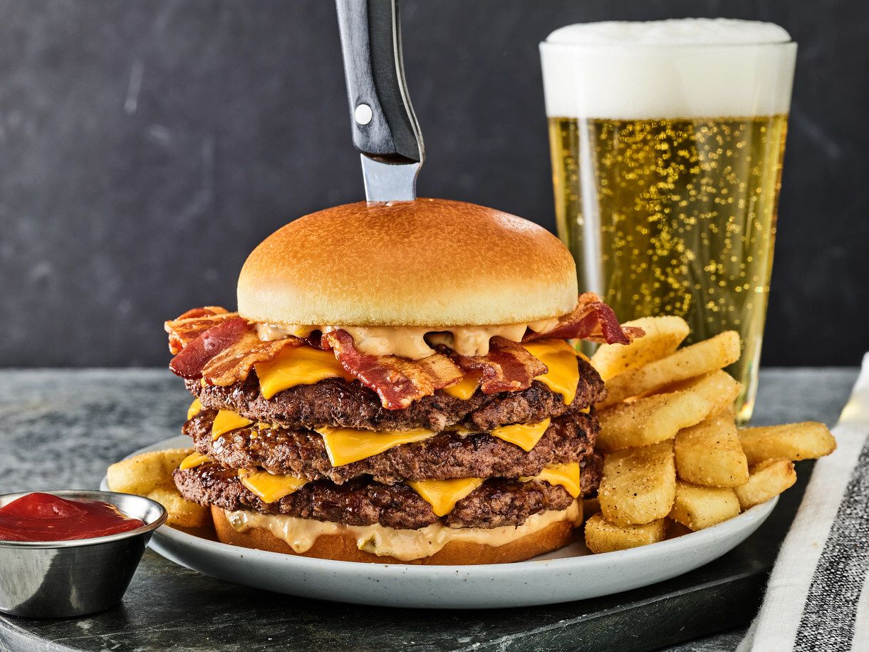 Slam Dunk Your Hunger at Red Robin with the New Buzzer Beater Bacon Cheeseburger Slam Dunk Your Hunger at Red Robin with the New Buzzer Beater Bacon Cheeseburger