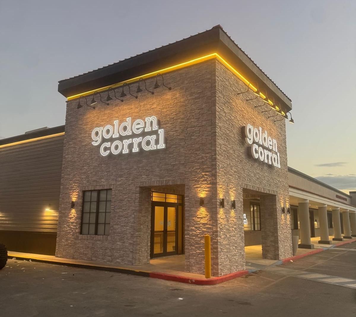Golden Corral's Ponce Town Center Location Now Open Golden Corral's Ponce Town Center Location Now Open