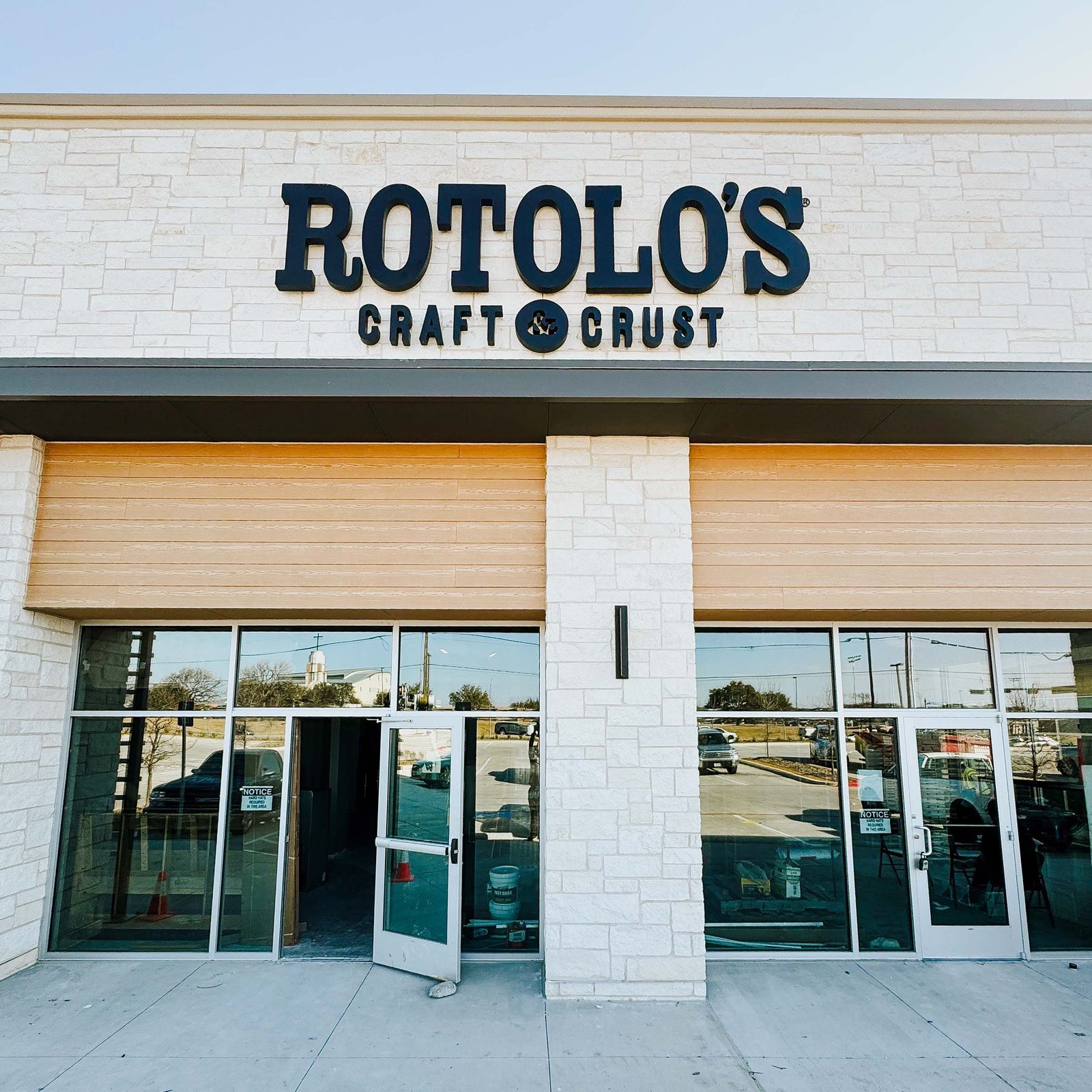 Rotolo's Craft & Crust Continues Further Expansion in Texas with New Carrollton Location Rotolo's Craft & Crust Continues Further Expansion in Texas with New Carrollton Location