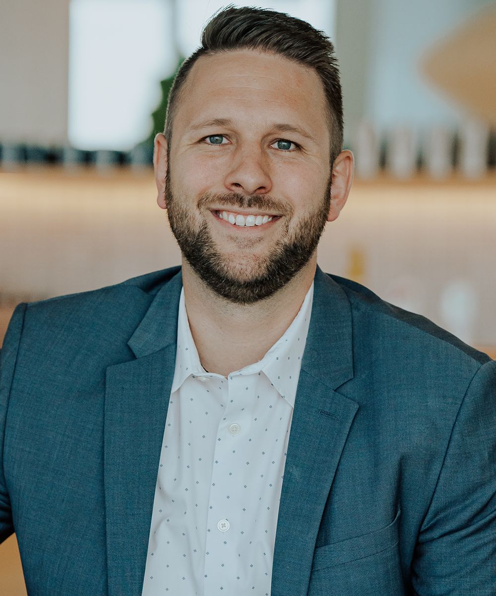 Taylor DeHart From Street Food to Strategy Room: Hawkers Names New Board of Restaurant Visionaries