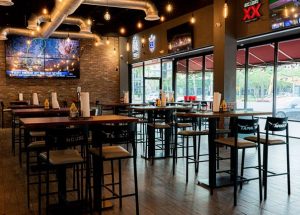 New Galleria Sports Bar Texas Taphouse Gears Up for Game Days with Football-Themed Drinks, New Menu and Texas-Size Servings