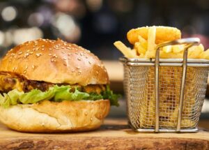 One of America’s Youngest Franchise Founders Joins Forces with New Franchisee to Bring Flavor-Forward MF Gyros & Burgers to Delaware
