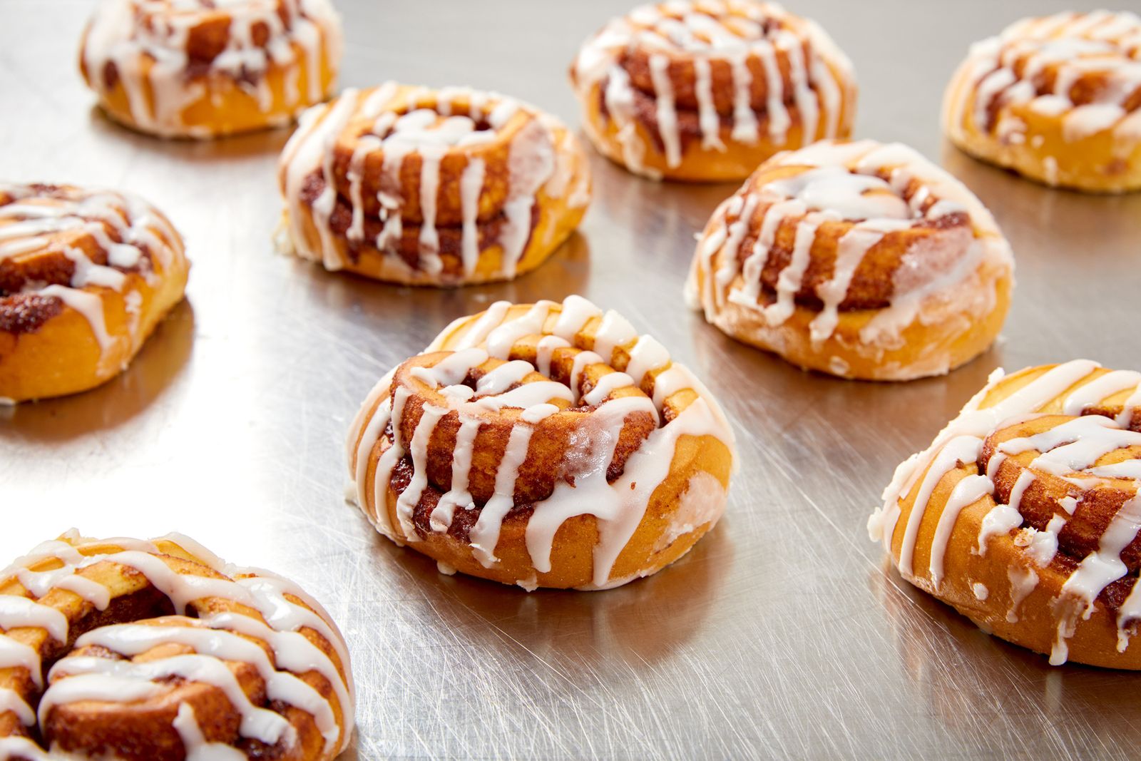 Rich's New Cinnamon Rolls and Microbite Donuts Satisfy All-Day Snackers and Labor Challenges Rich's Fully Finished Cinnamon Rolls