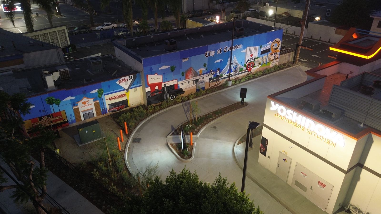 Yoshinoya Debuts 101st Restaurant Featuring Double Drive-Thru and Large-Scale Mural Painted by Local Artist Yoshinoya Debuts 101st Restaurant Featuring Double Drive-Thru and Large-Scale Mural Painted by Local Artist