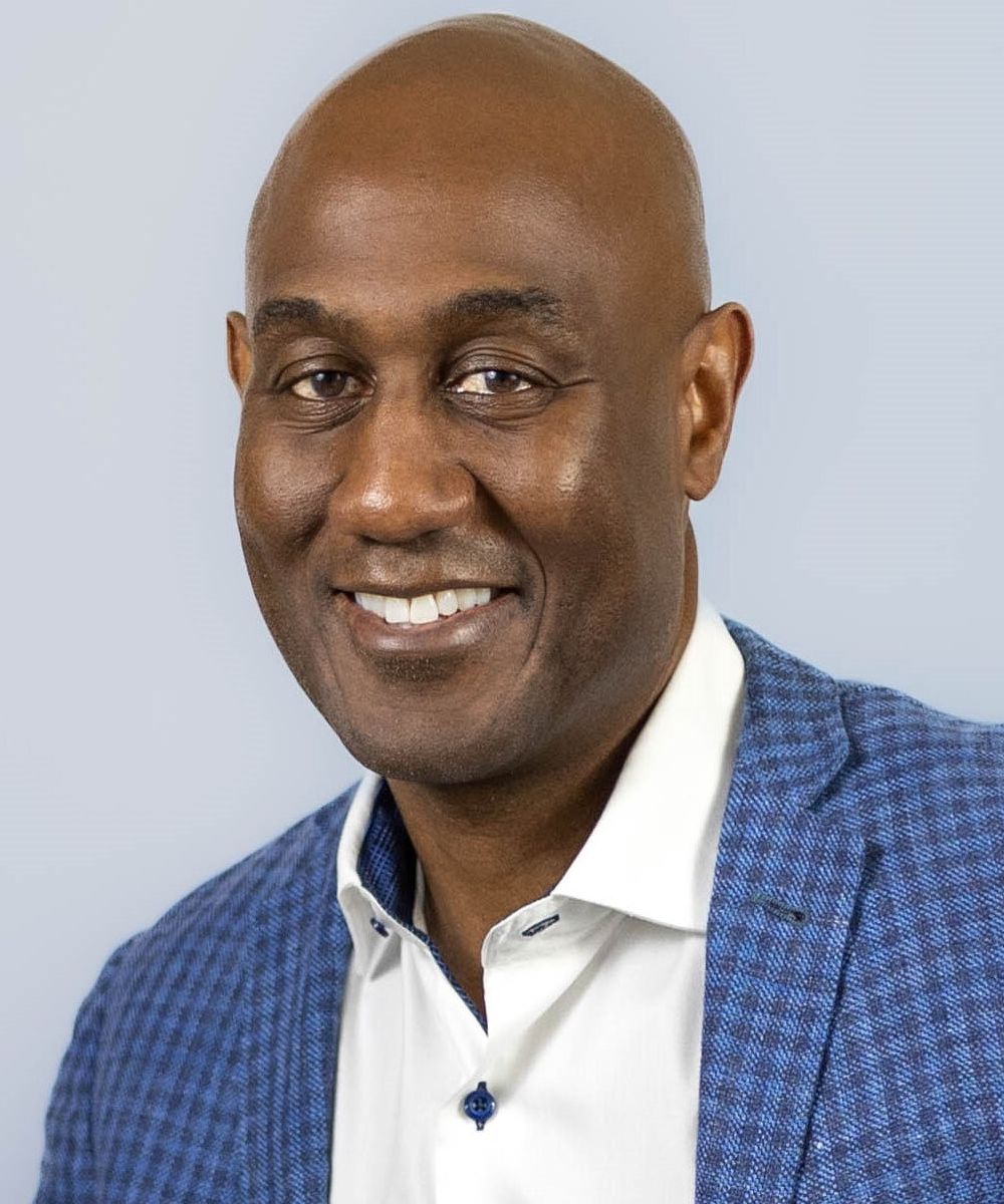 Panera Bread Names Earl Ellis Chief Financial Officer Earl Ellis