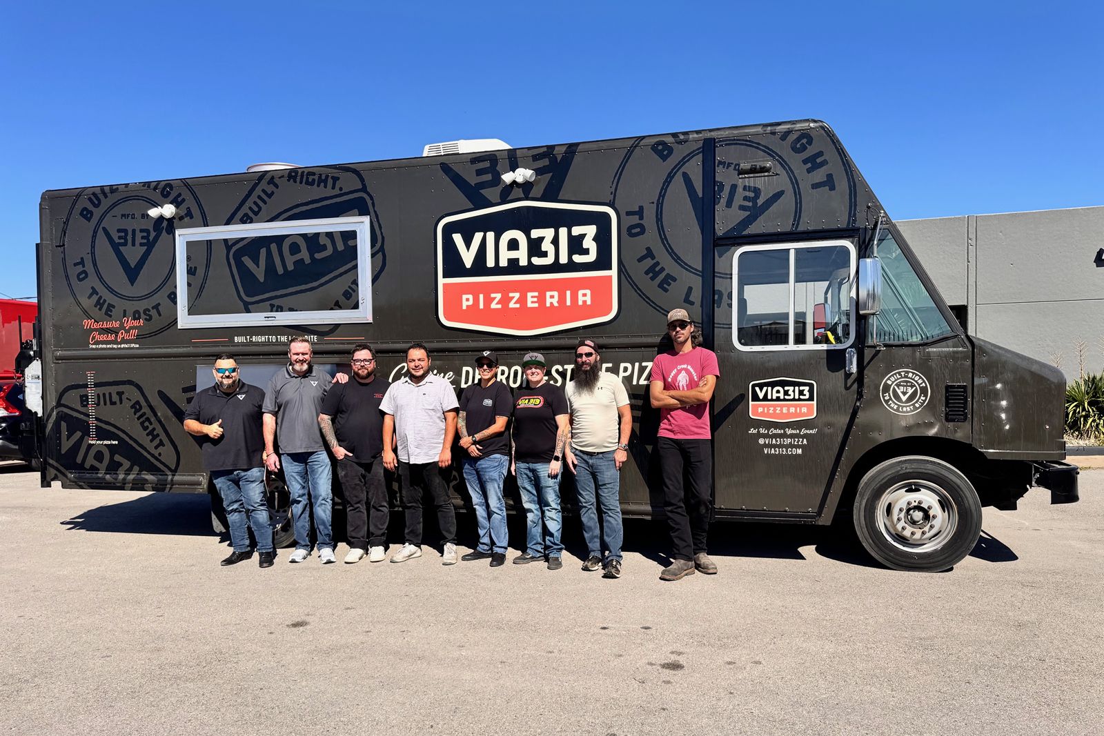 Via 313 Hits the Road with New Mobile Food Truck, Launching at 512 Brewing's Anniversary Event Via 313 Hits the Road with New Mobile Food Truck, Launching at 512 Brewing's Anniversary Event
