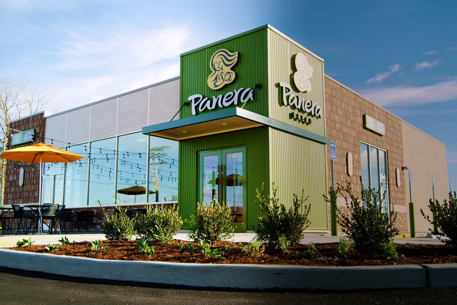 Panera Bread Unveils "Panera RISE" Transformation Strategy to Reclaim Industry Leadership and Drive Growth Panera Bread Unveils "Panera RISE" Transformation Strategy to Reclaim Industry Leadership and Drive Growth