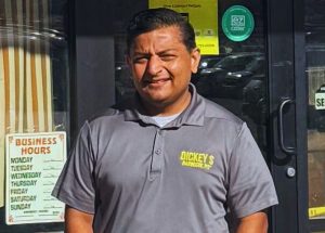 Neri Christian Heats Up Dickey’s Barbecue Pit in Pueblo, CO with Guest Appreciation Event