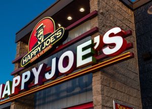 Happy Joe’s Reflects on a Milestone Year of Growth, Recognition and Community Impact